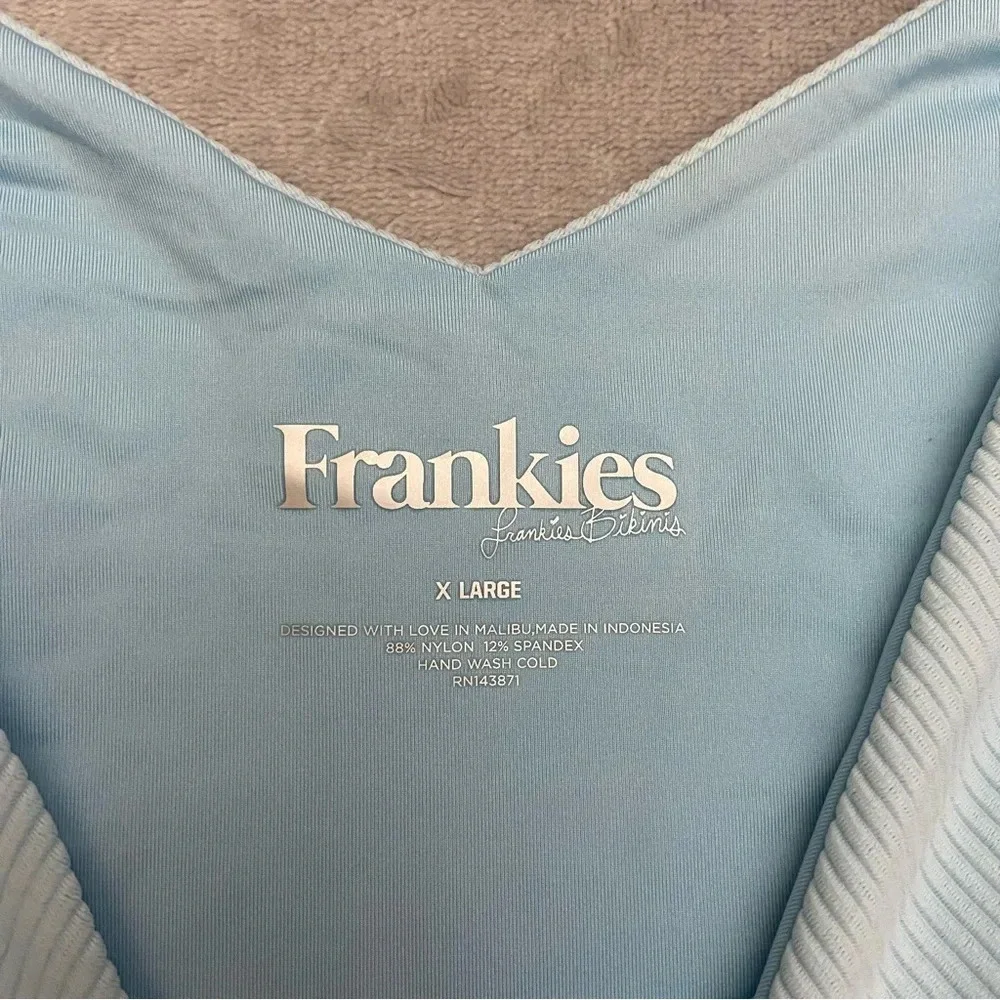 New! Frankie’s Bikinis V-Cut Cheeky Bikini Bottom Swimwear 21535
